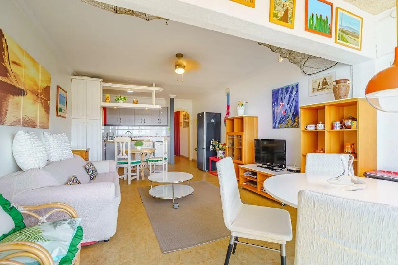 Bright Apartment In Aquaviva Callao Salvaje, Cs22 Spanien